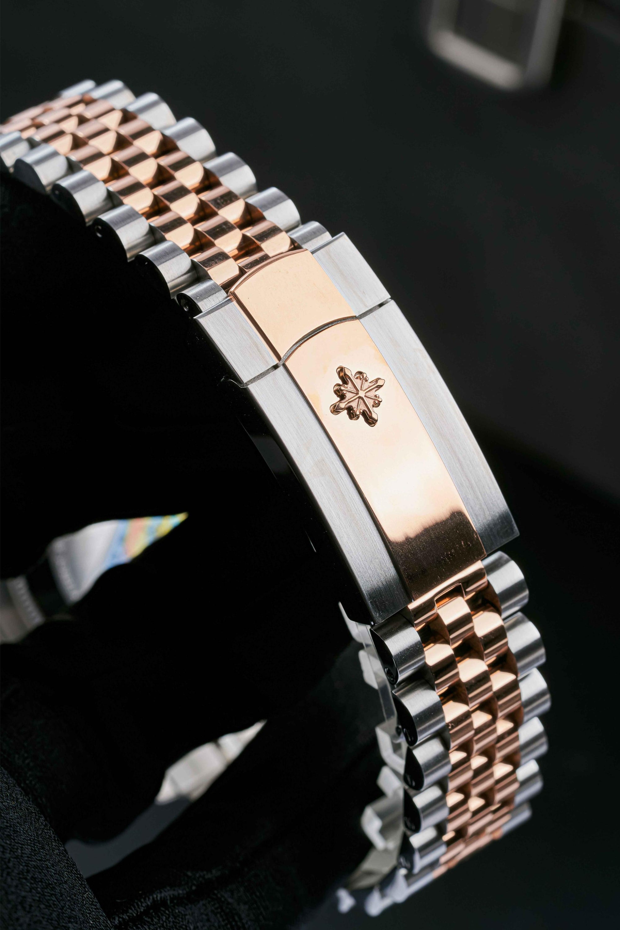 Alexander Ferros 8132D/01