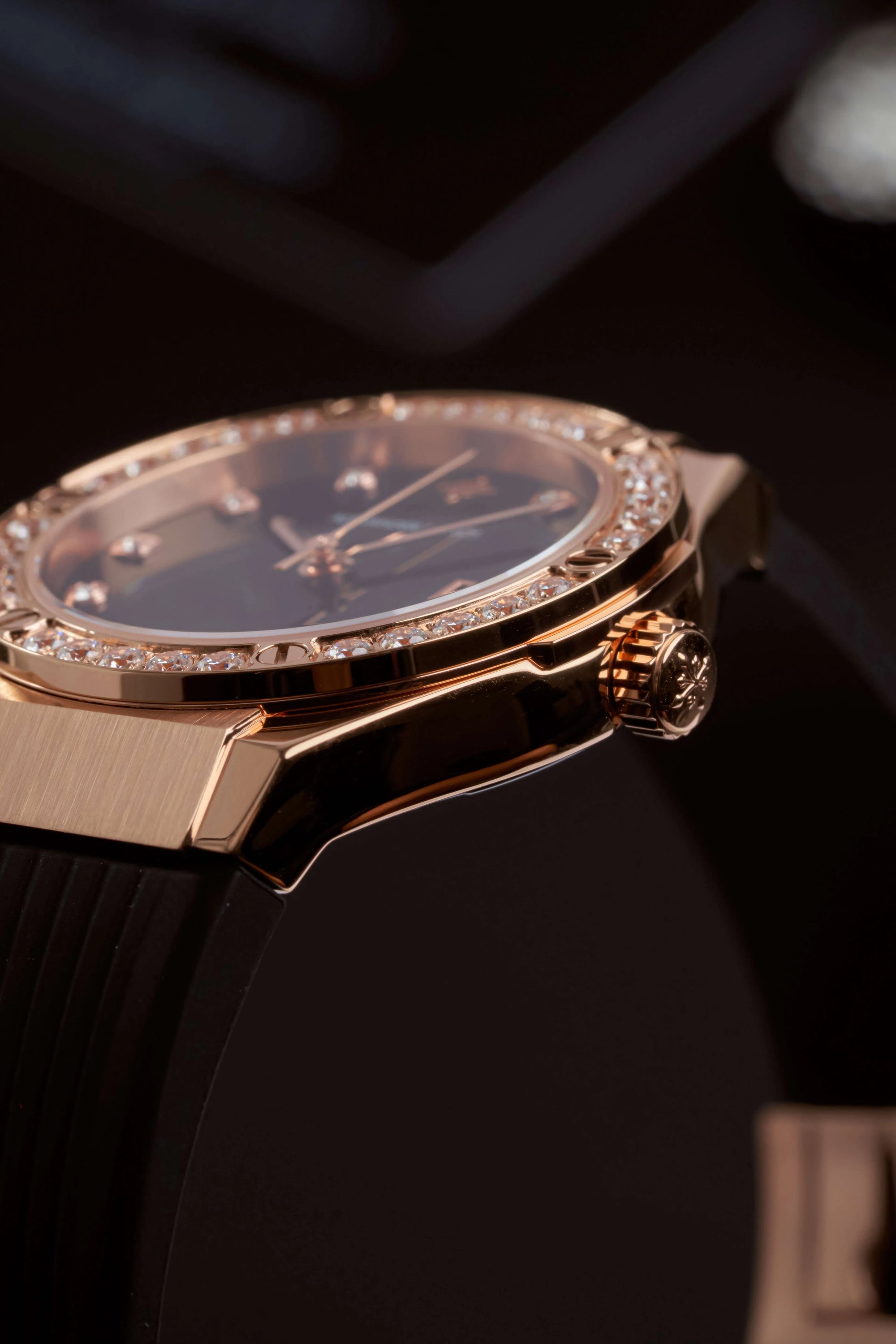 Alexander Ferros 2251R-01