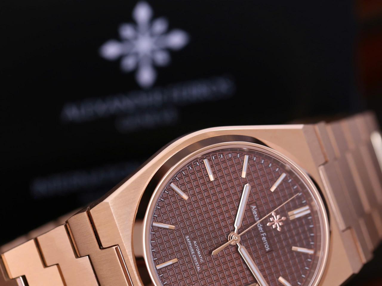 Alexander Ferros 5052R/08
