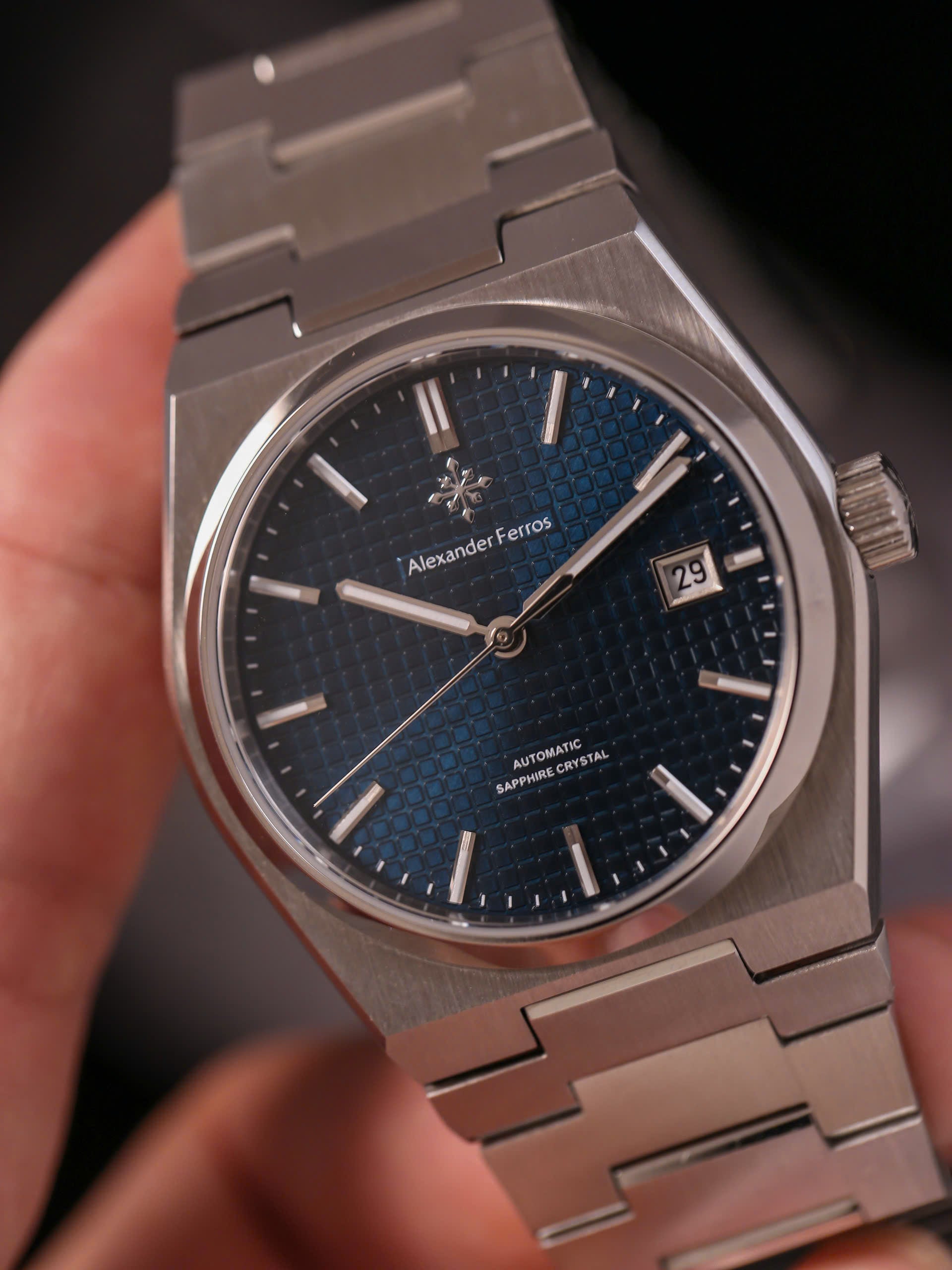 Alexander Ferros 5052S/05