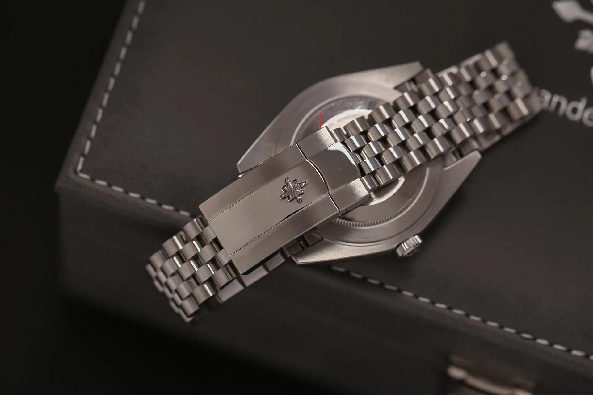 Alexander Ferros 8132S/01