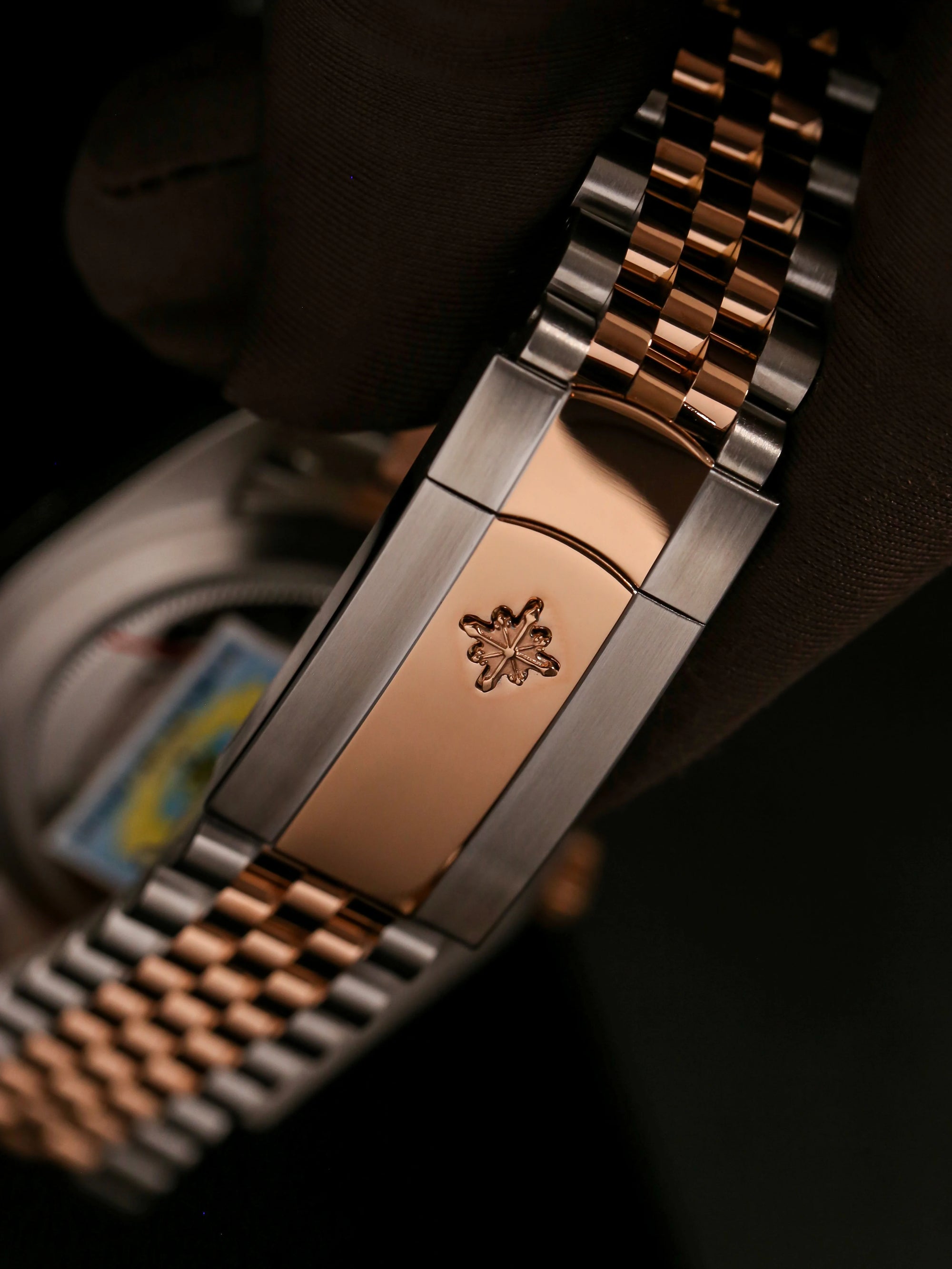 Alexander Ferros 8132D/08
